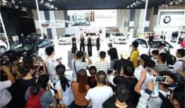 青岛车展爆料事件最新,惊曝豪华品牌涉嫌违规操作，内幕大揭秘！